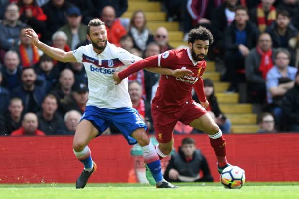 让我们拭目 让我们拭目